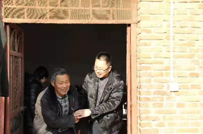 扶貧，扶的就是“人心” ——河南省藥監(jiān)局精準(zhǔn)扶貧工作紀(jì)實(shí)