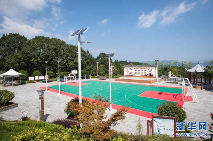 湖北省?？悼h馬良鎮(zhèn)趙家山村文體廣場（8月27日攝）。新華社記者 肖藝九 攝