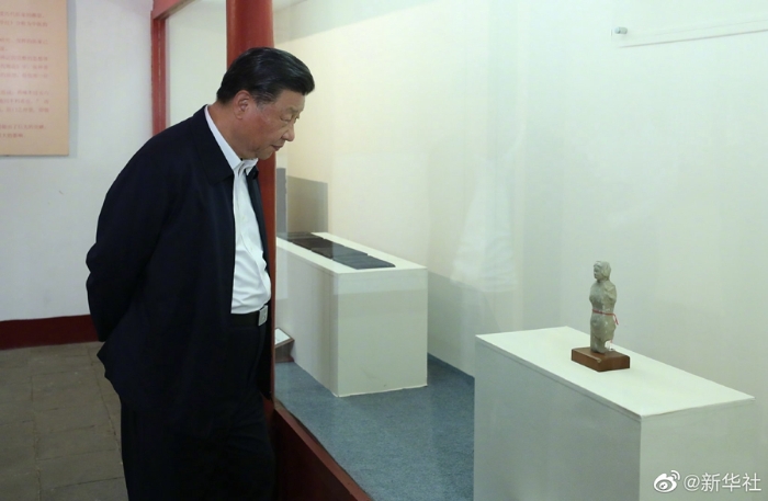 習(xí)近平在河南南陽考察調(diào)研