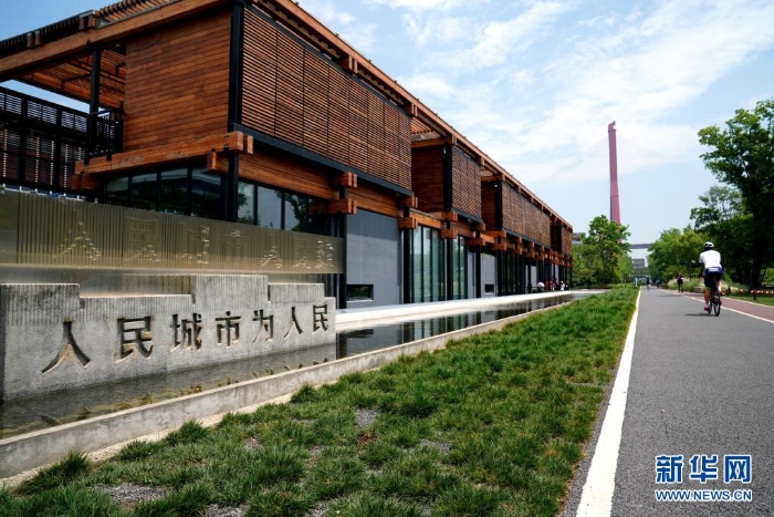 由百年工業(yè)遺址改造成的楊浦濱江人民城市建設(shè)規(guī)劃展示館（5月15日攝）。新華社記者 劉穎 攝