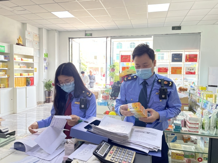 圖為檢查現(xiàn)場。