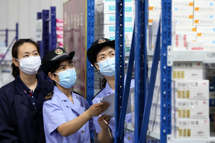 圖為檢查現(xiàn)場。