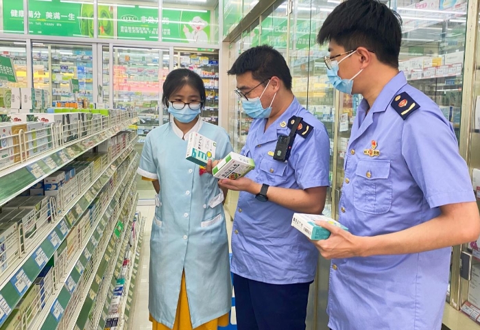 圖為檢查現(xiàn)場。