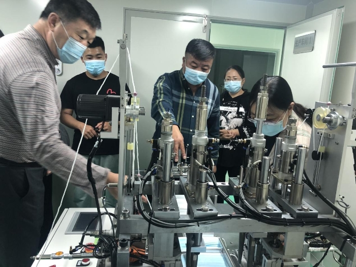 圖為檢查現(xiàn)場。