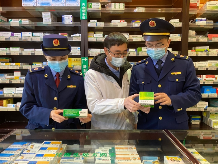 圖為檢查現(xiàn)場。