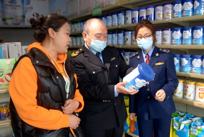 圖為檢查現(xiàn)場。