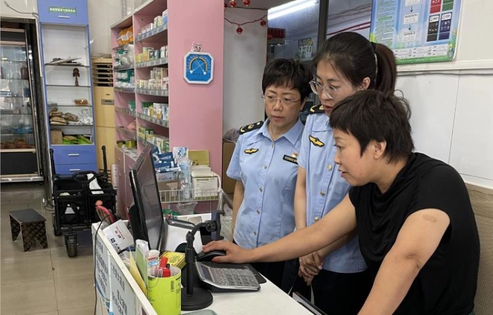 圖為檢查現(xiàn)場。