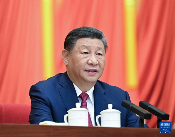 9月20日上午，中共中央、全國政協(xié)在全國政協(xié)禮堂隆重舉行慶祝中國人民政治協(xié)商會議成立75周年大會。中共中央總書記、國家主席、中央軍委主席習(xí)近平出席大會并發(fā)表重要講話。新華社記者 謝環(huán)馳 攝