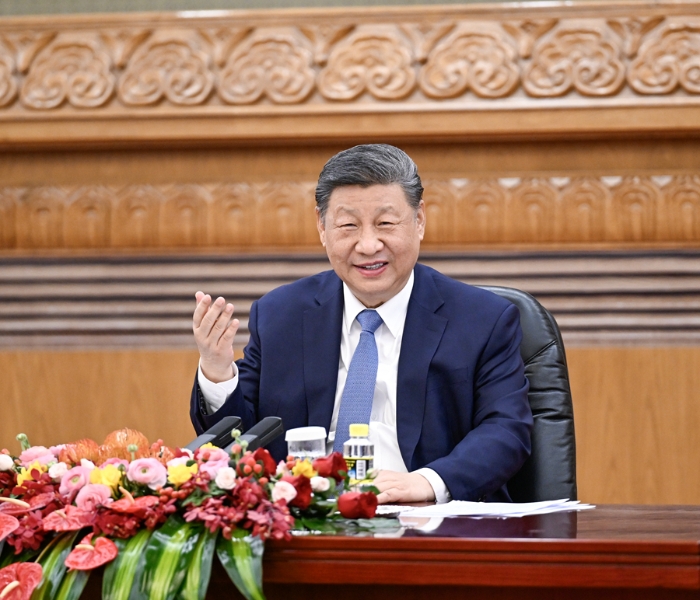 3月28日上午，國(guó)家主席習(xí)近平在北京人民大會(huì)堂會(huì)見(jiàn)國(guó)際工商界代表。新華社記者 李學(xué)仁 攝